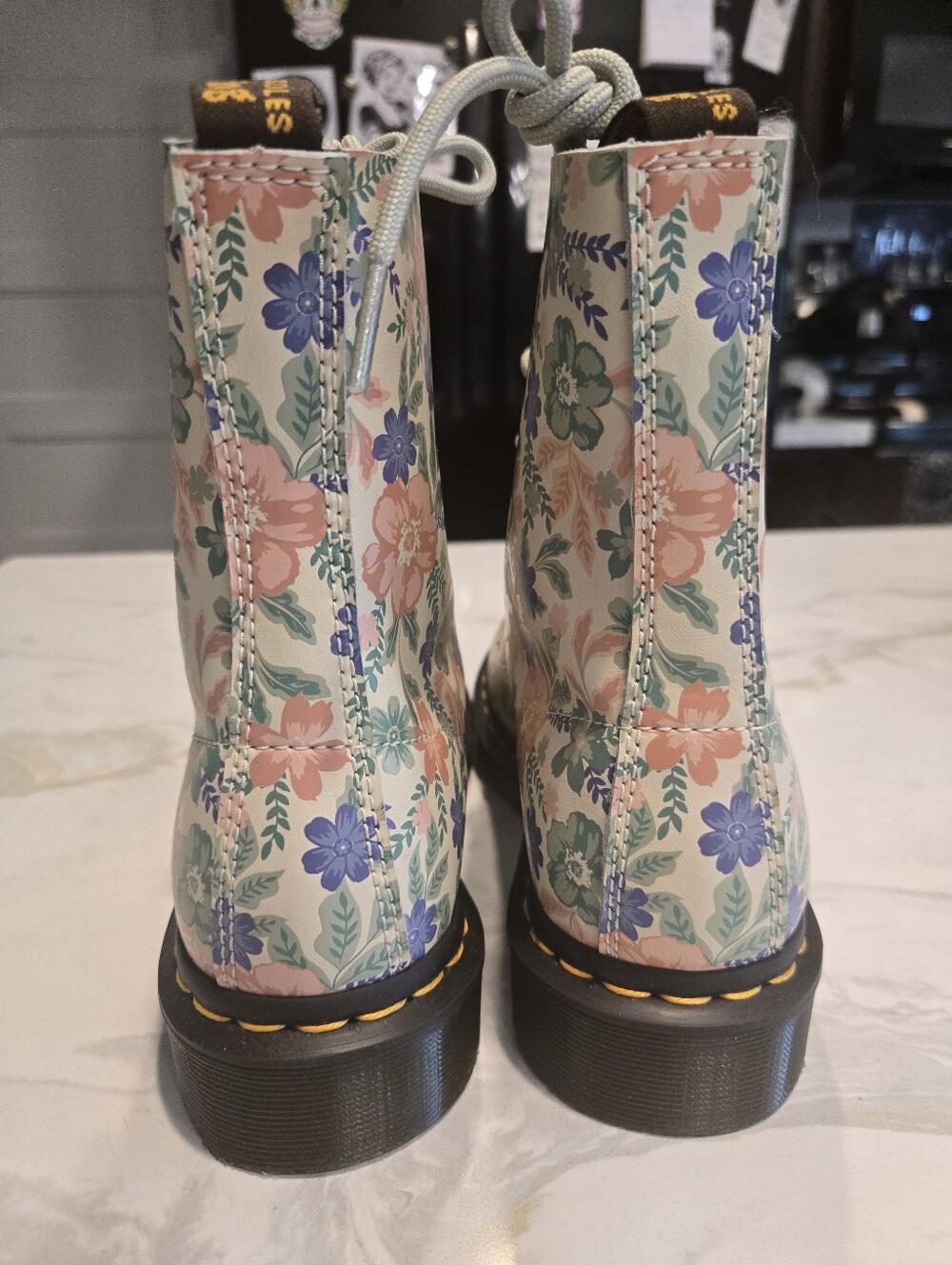 NEW! Dr Martens CLOUD CREAM Floral Pastel GENIX NAPPA Boots. Size 8 MAKE OFFER!! - Picture 5 of 12